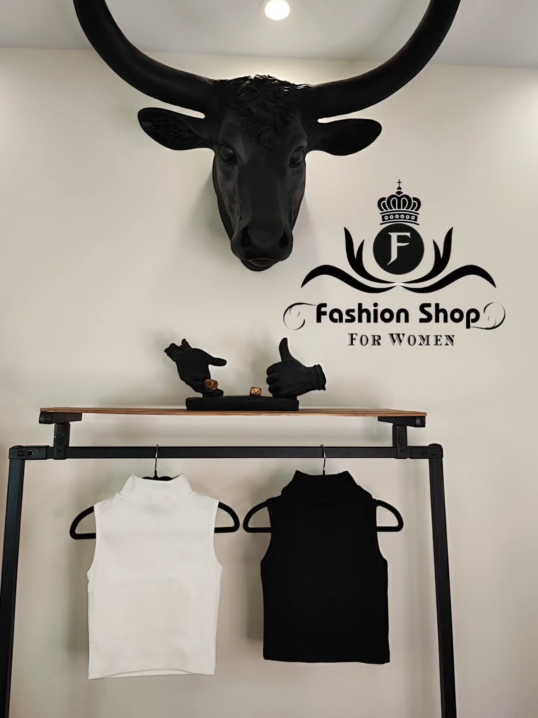 کراپ تاپ آستین حلقه ای یقه ۳ سانت فری سایز