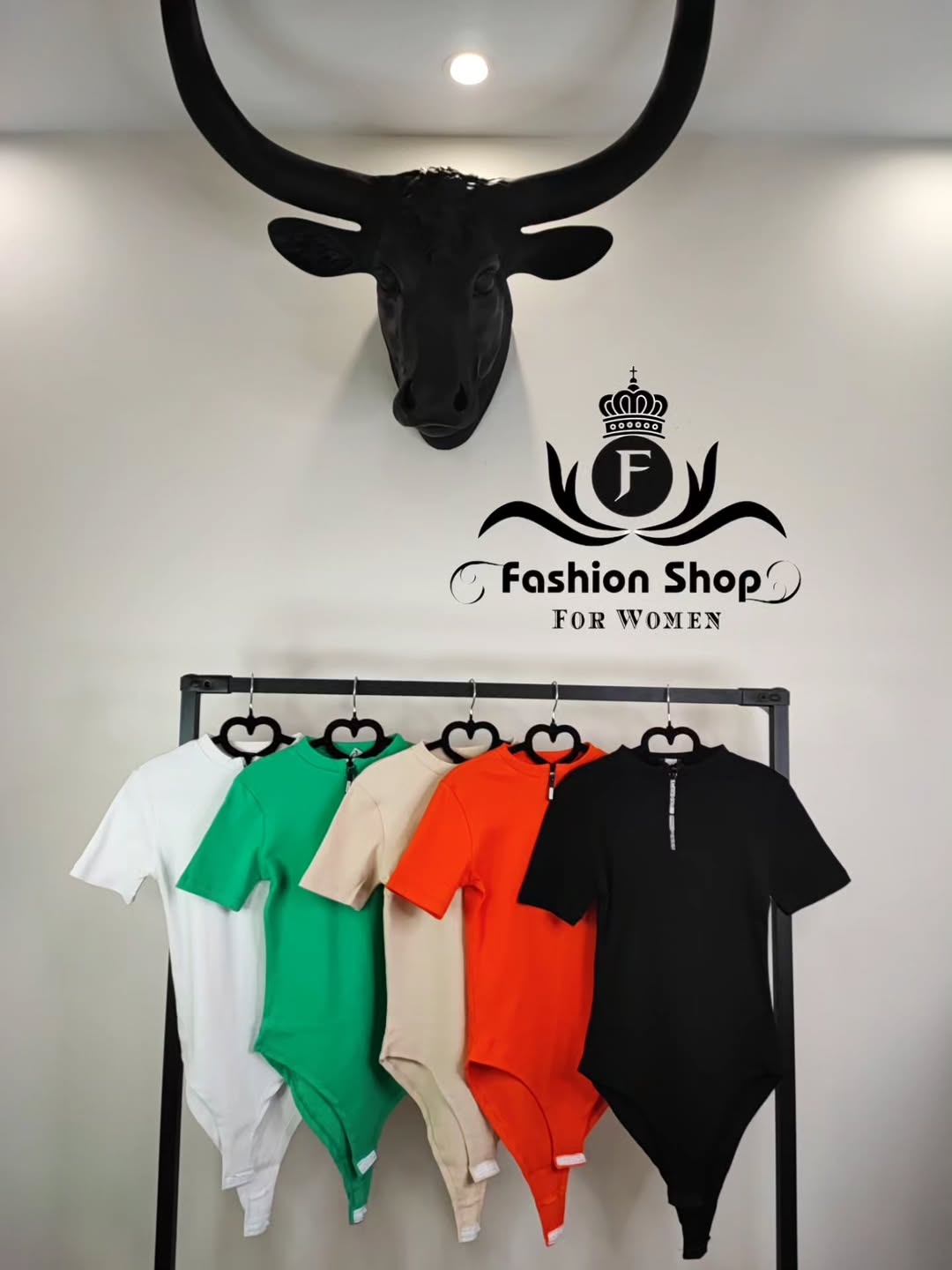 بادی نیم زیپ یقه گرد آستین کوتاه فری سایز