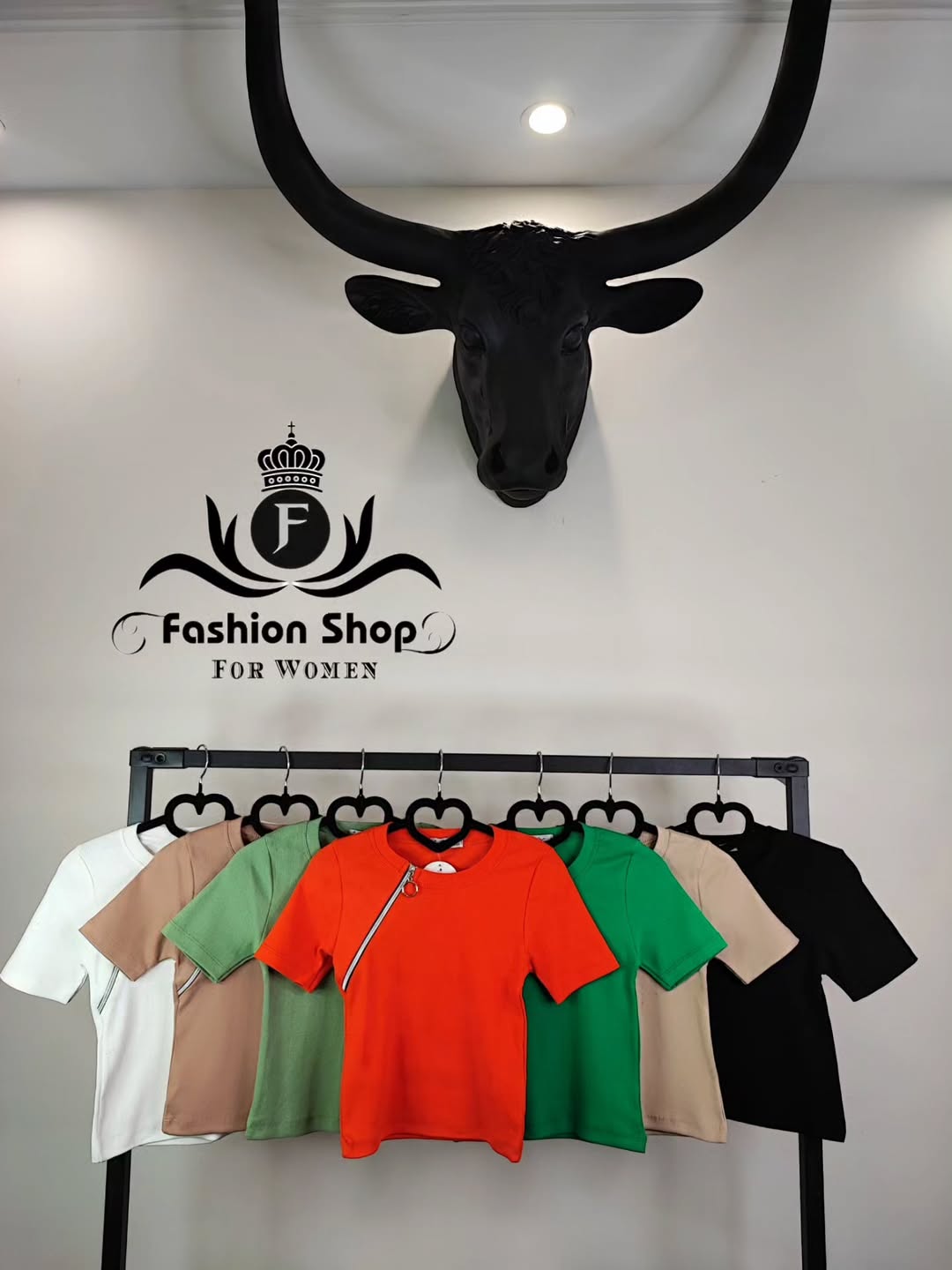 کراپ نیم زیپ کج یقه گرد آستین کوتاه فری سایز