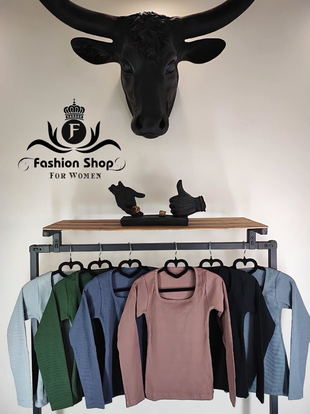 بلوز یقه خشتی آستین بلند فری سایز